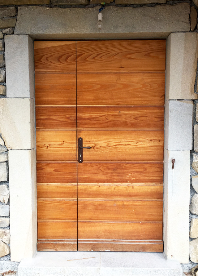 Porte D'entrée Dans Un Chalet à Fillinges